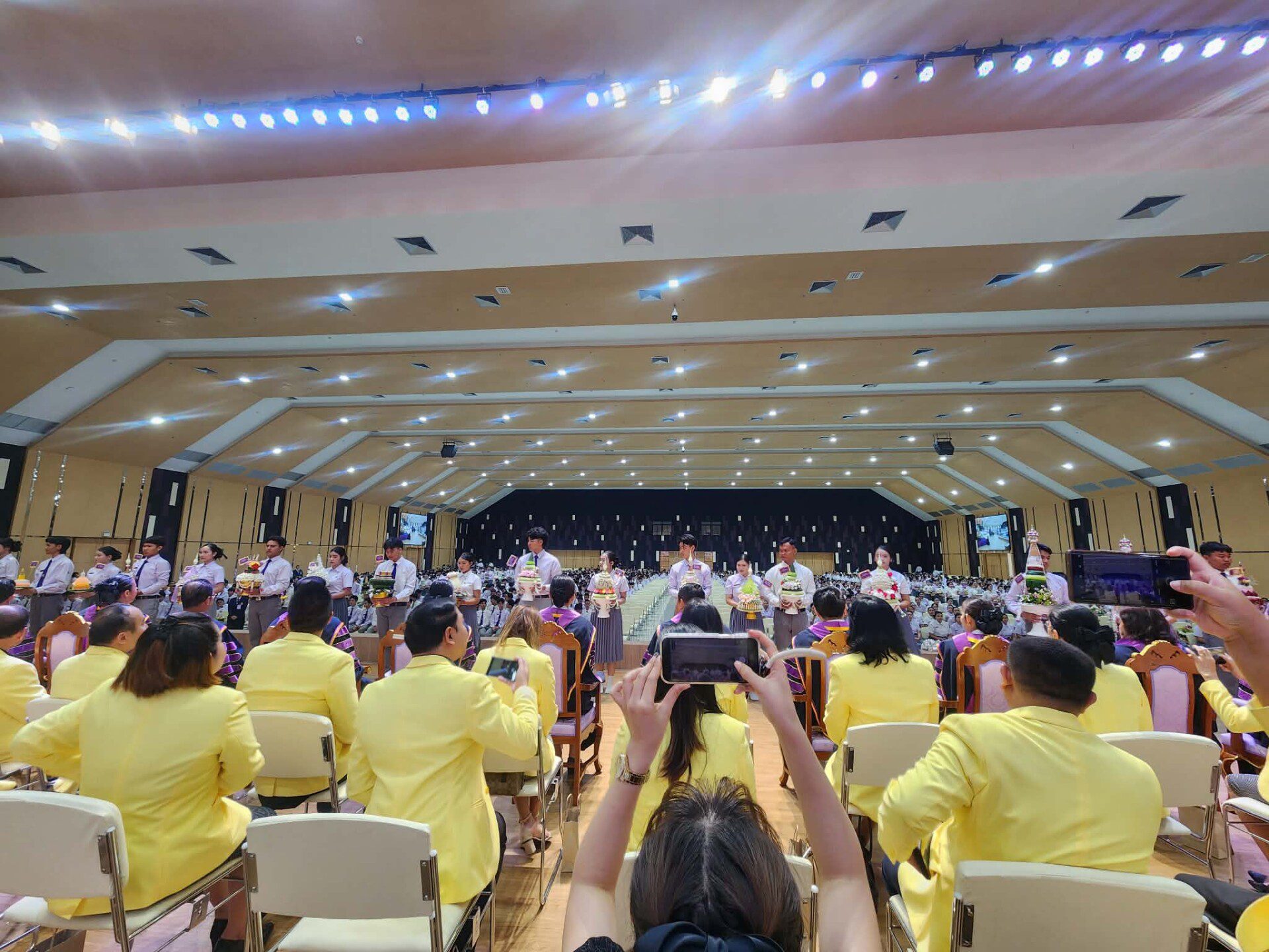 messenger_creation_1c97e116-3ab1-495e-b4d5-d80d1921ee01