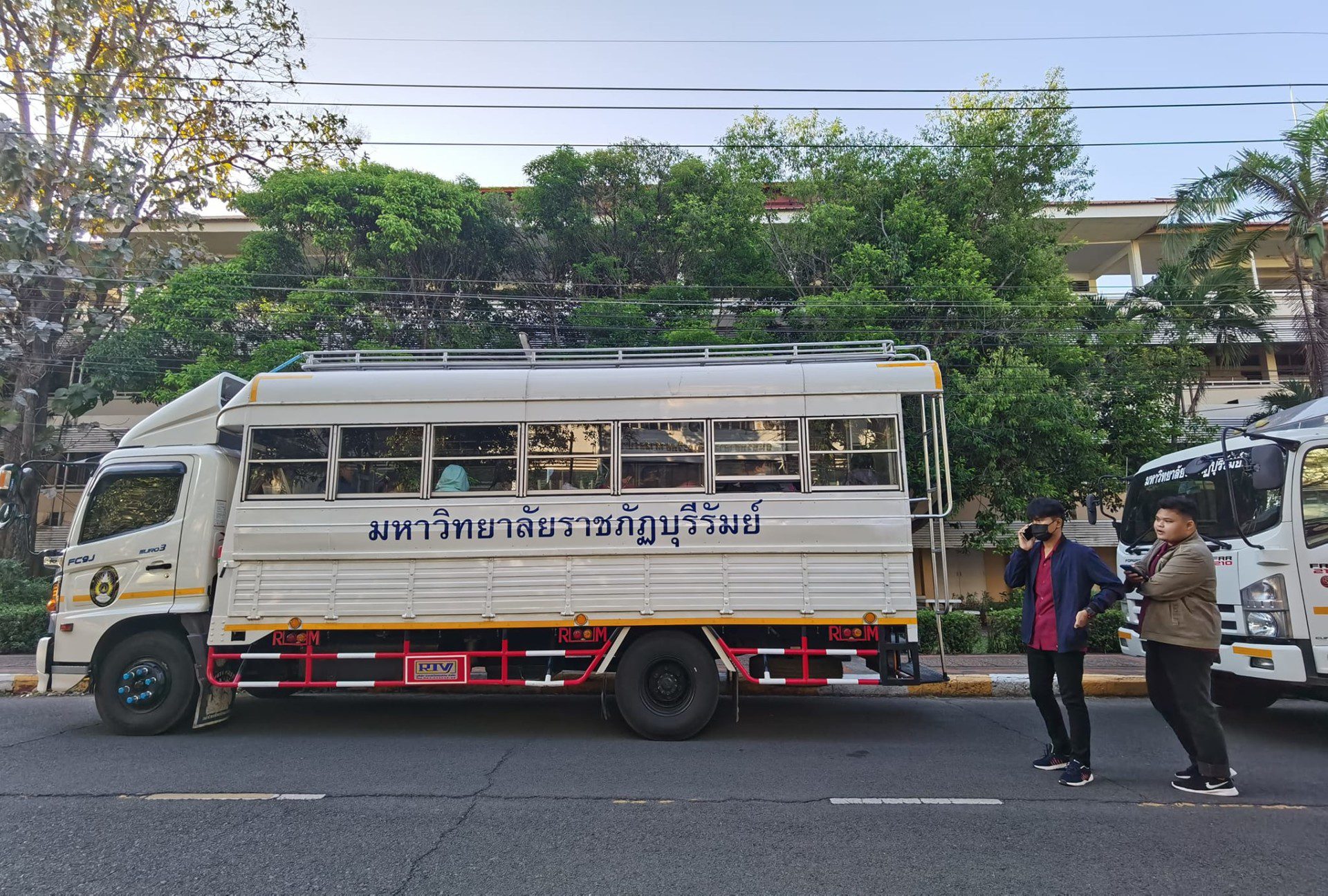 8-121