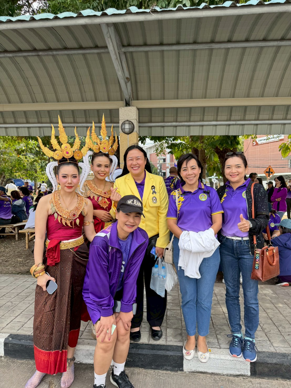 line_album_bru-activities_260312_3