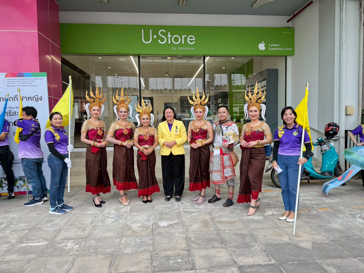 line_album_bru-activities_260312_4