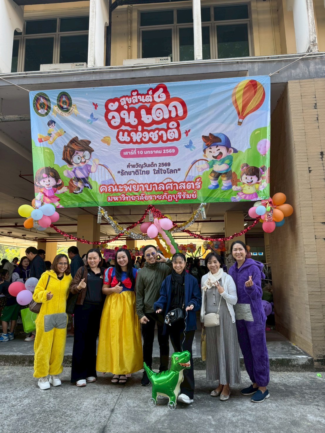 line_album_bru-activities_260313_7