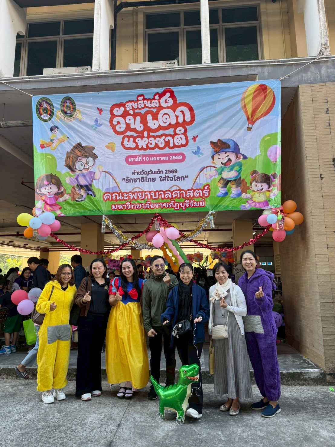 line_album_bru-activities_260313_8