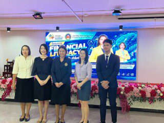 LINE_ALBUM_Financial literacy สำคัญอย่างไร ทำไมต้องรู้_260915_4
