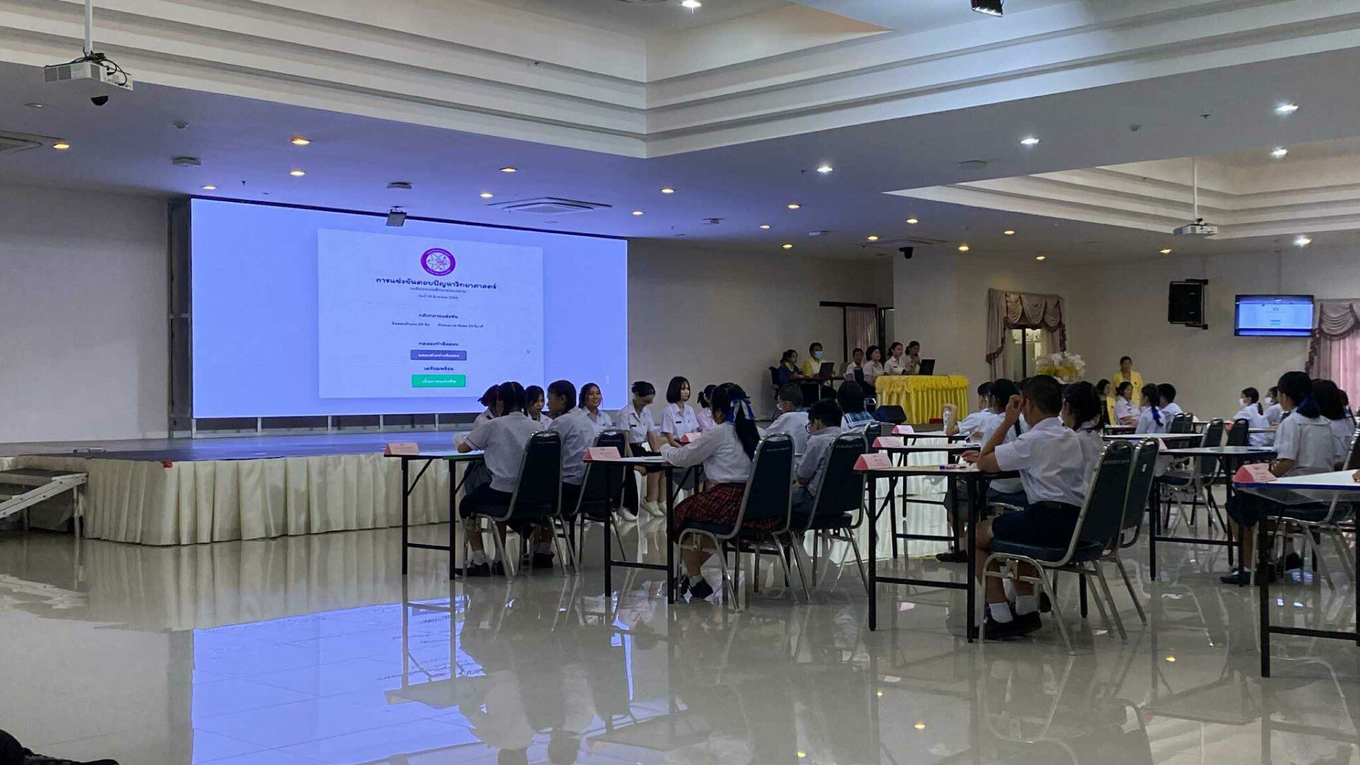 cebca5da-a9c9-4b57-983e-75044b52ef67